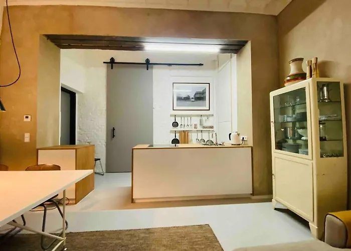 Wunderschoene Ladenwohnung In Kreuzberg