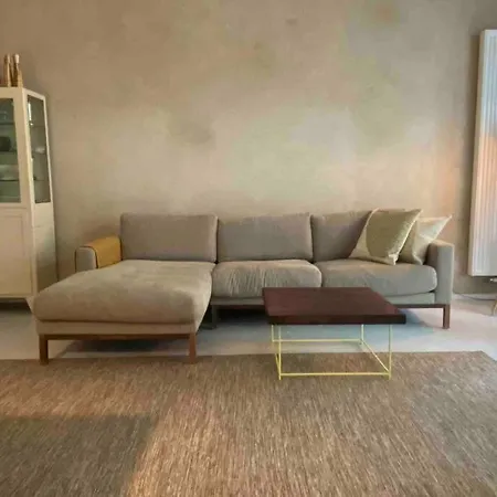 Wunderschoene Ladenwohnung In Kreuzberg